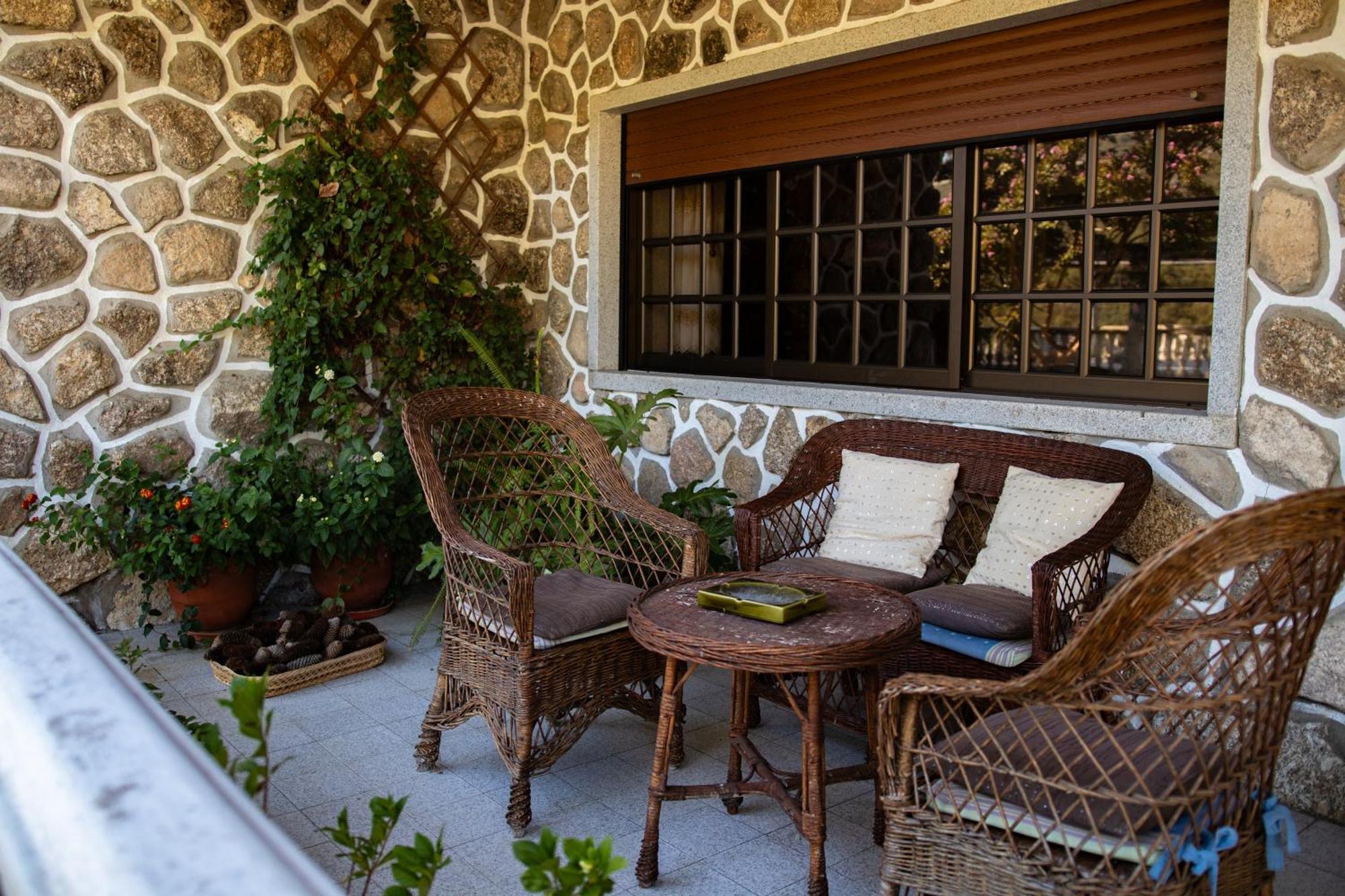 Bed and Breakfast Quinta Dos Sincais à Guarda Extérieur photo